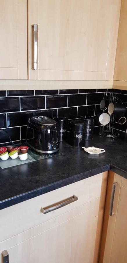 リヴァプール Riverpool - Elegant House 1 Minute Walk To Anfield Stadiumヴィラ エクステリア 写真